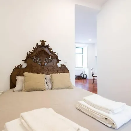 Historical Center Renewed Apartment